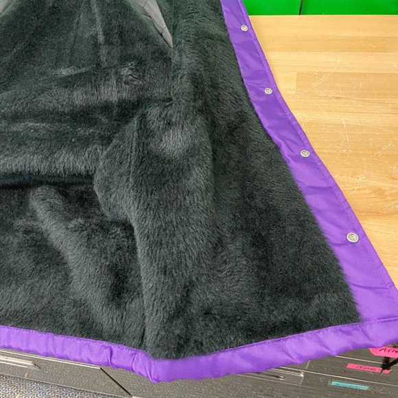 LSU Tigers Purple Snap-up Chalk Line Nylon Jacket w/ fleece lining Size S USA - Picture 14 of 16